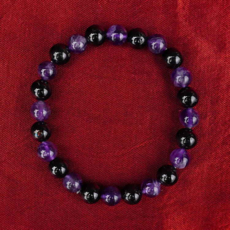 Wellness Gloss Onyx and Amethyst Natural Stone Bracelet With Magsnap