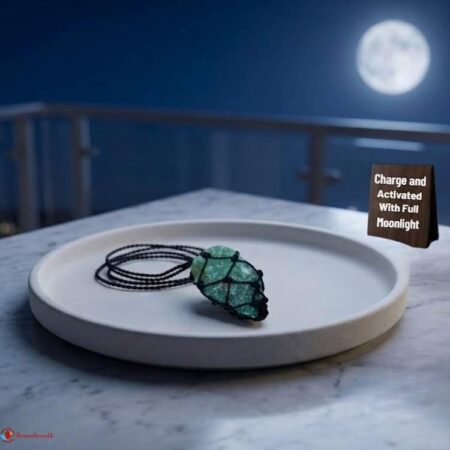 Green Aventurine Thread Cage Raw Stone Pendant