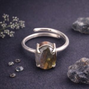 Labradorite Diamond Cut Ring