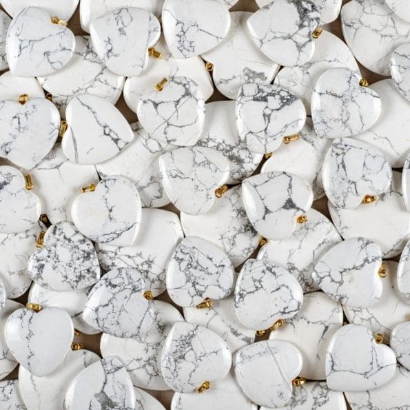 Howlite
