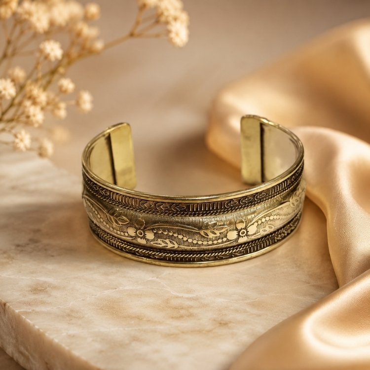 Vintage Heritage Brass Kada